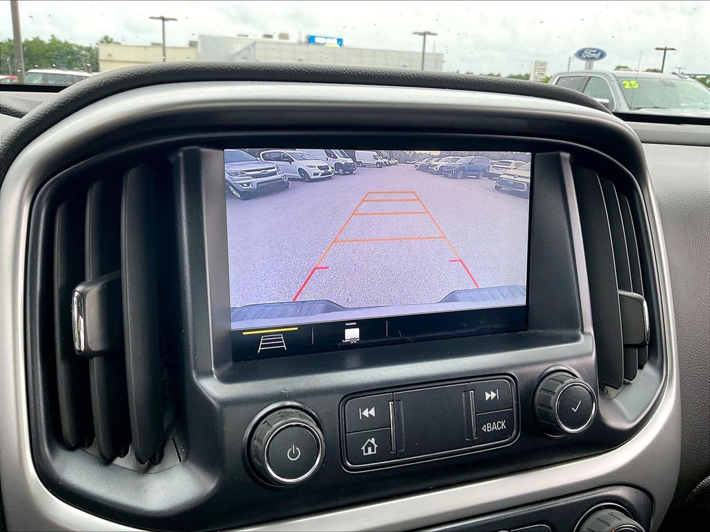2019 Chevrolet Colorado — photo 18