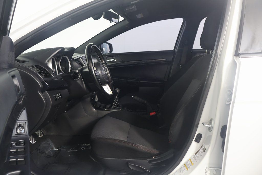 Thumbnail: 2015 Mitsubishi Lancer - 10