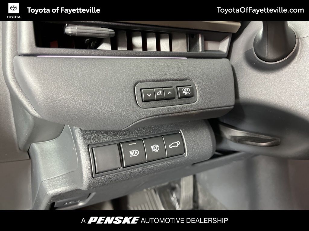 Thumbnail: 2026 Toyota bZ - 29