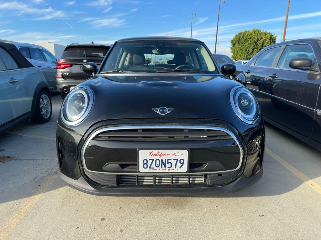 2022 MINI Cooper Signature 5