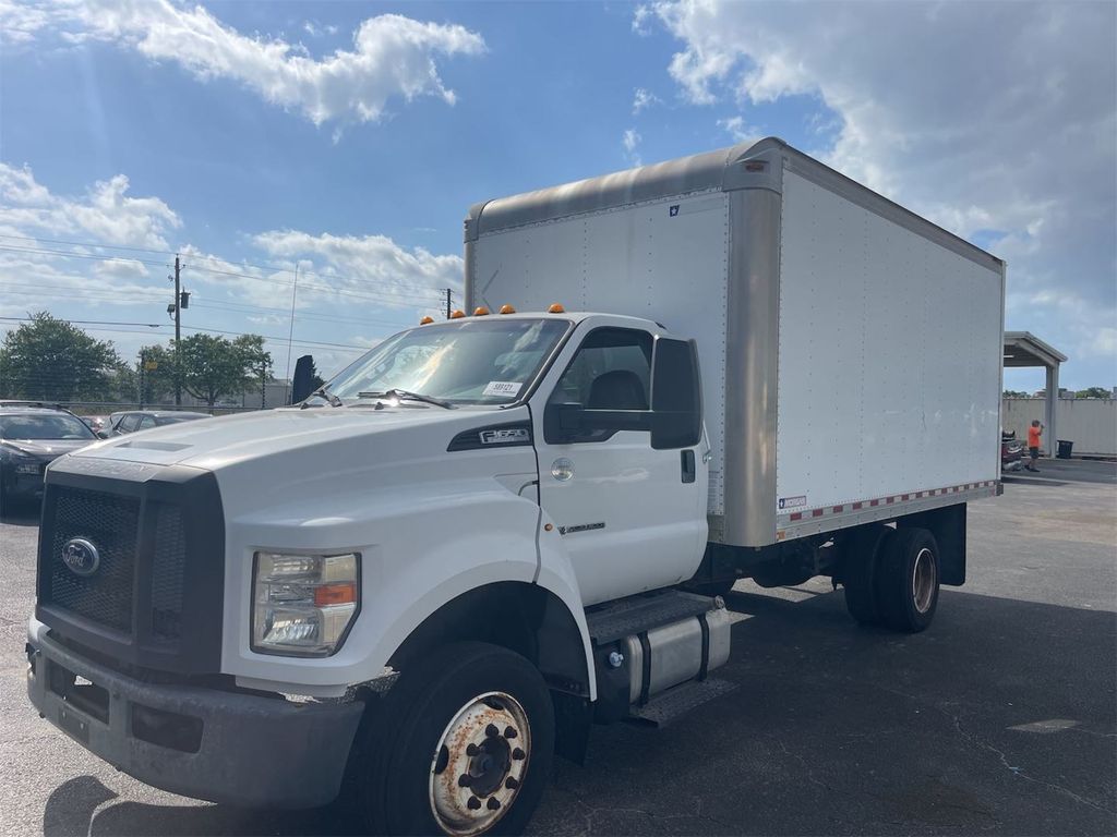 2016 Ford F-650's photo