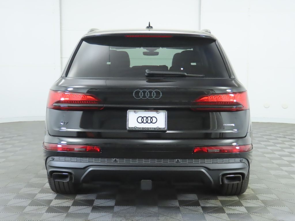 Thumbnail: 2025 Audi Q7 - 6