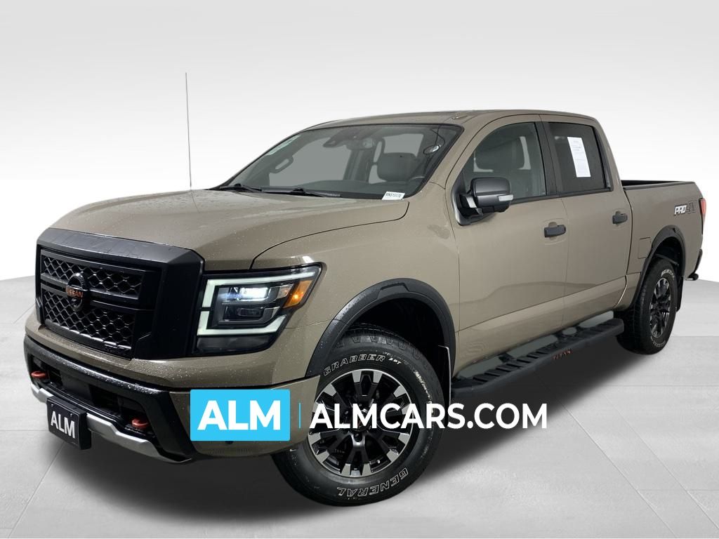 2021 Nissan Titan PRO-4X's photo