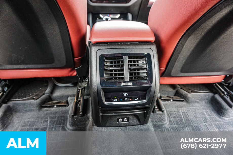 Used 2022 Black BMW M40i image 31
