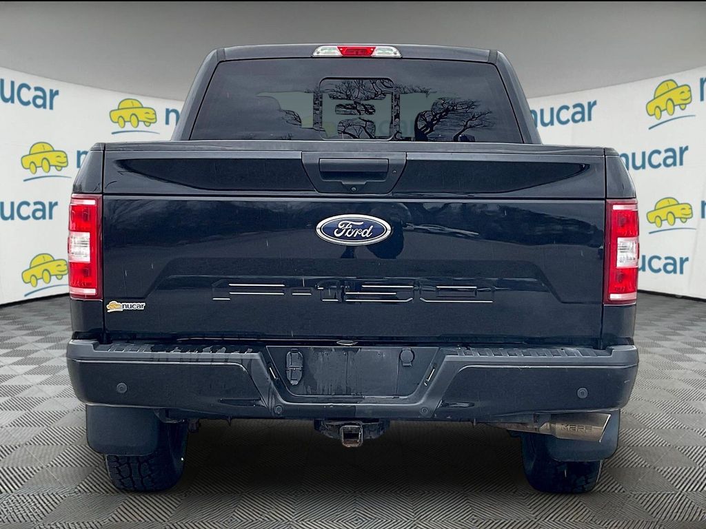 View vehicle photo 5