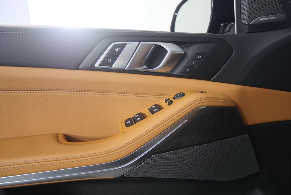 Thumbnail: 2026 BMW X5 - 8