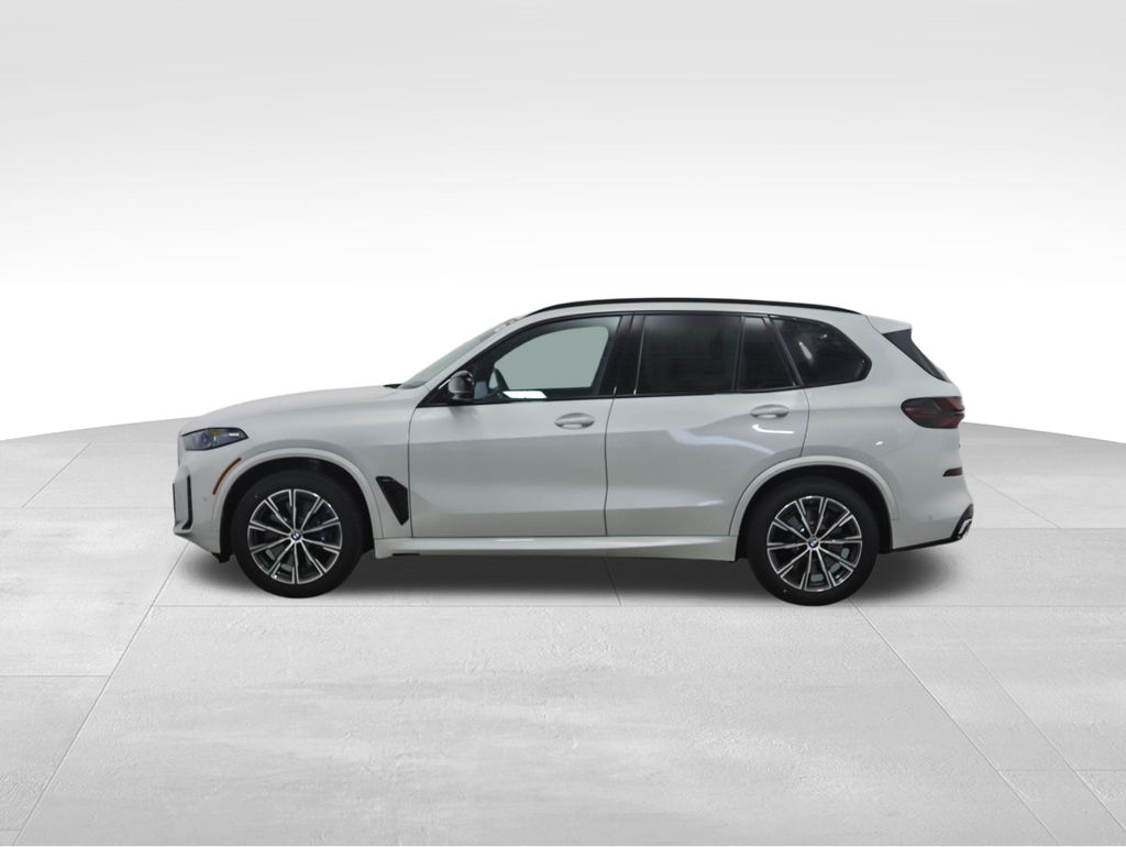 2025 BMW X5 M60i 2