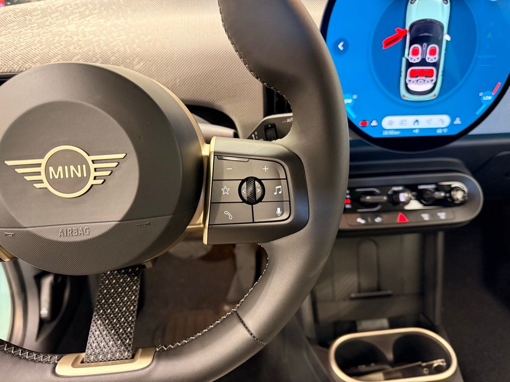 Thumbnail: 2026 MINI Cooper - 14