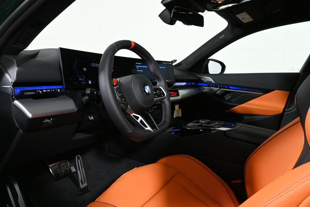 Thumbnail: 2026 BMW M5 - 15