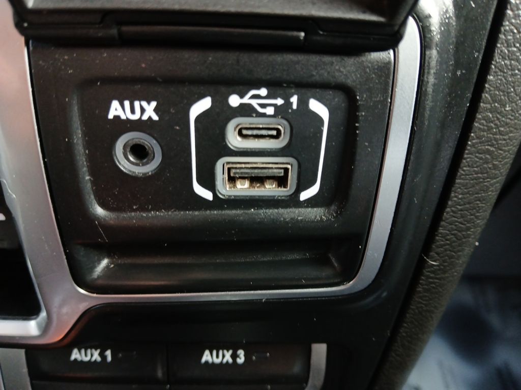 Used Car 2020 Jeep Gladiator  Rubicon For Sale Under $35,000 In Austin, Texas