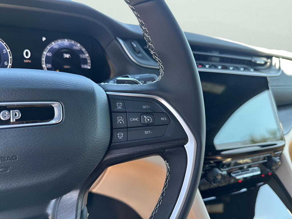 New Car 2025 Jeep Grand Cherokee  Limited For Sale Under $50,000 In Austin, Texas