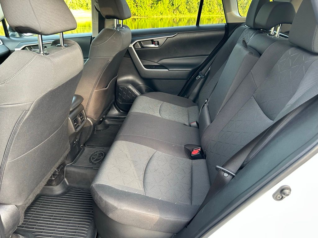 2024 Toyota RAV4 XLE 13