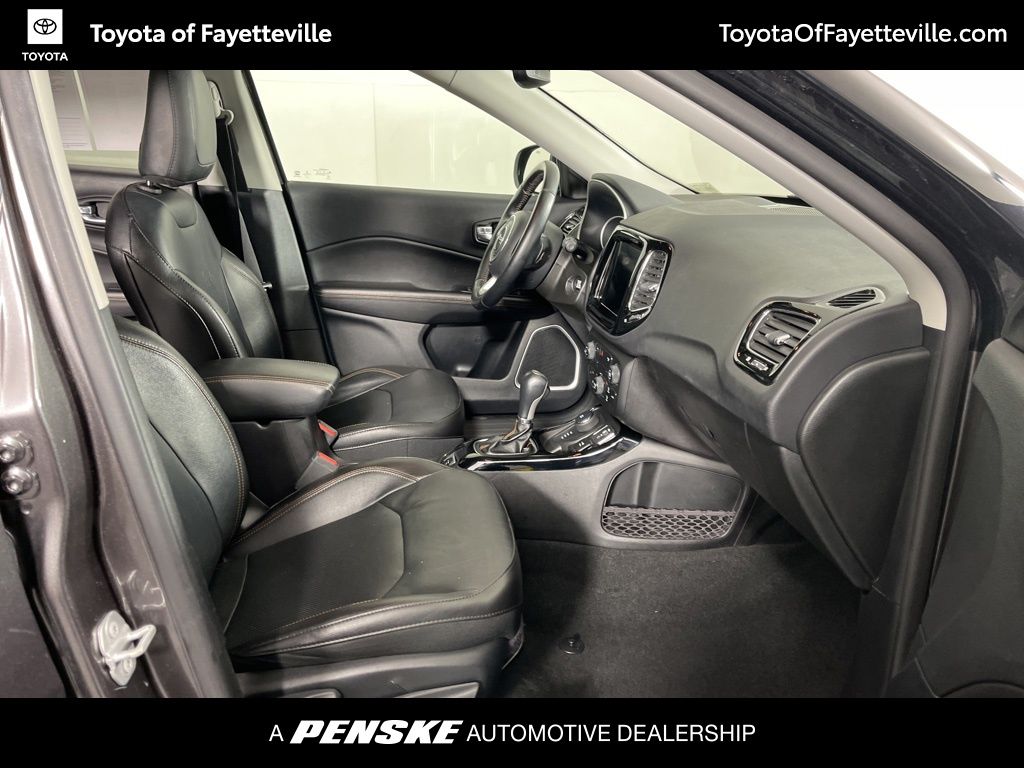 Thumbnail: 2020 Jeep Compass - 8