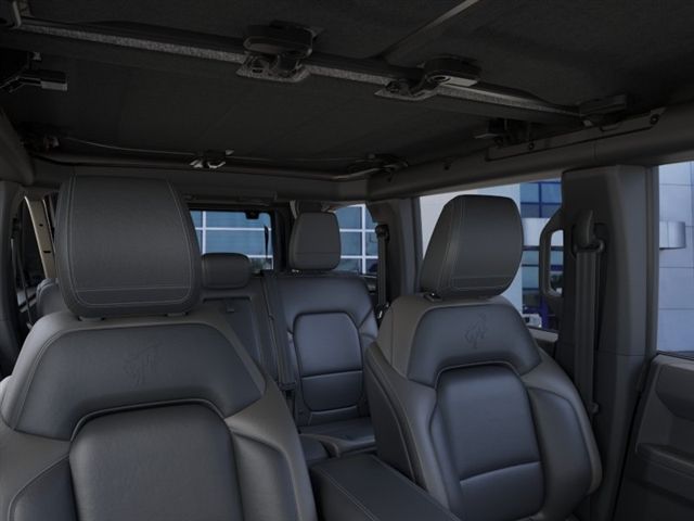 2026 Ford Bronco Outer Banks - 11