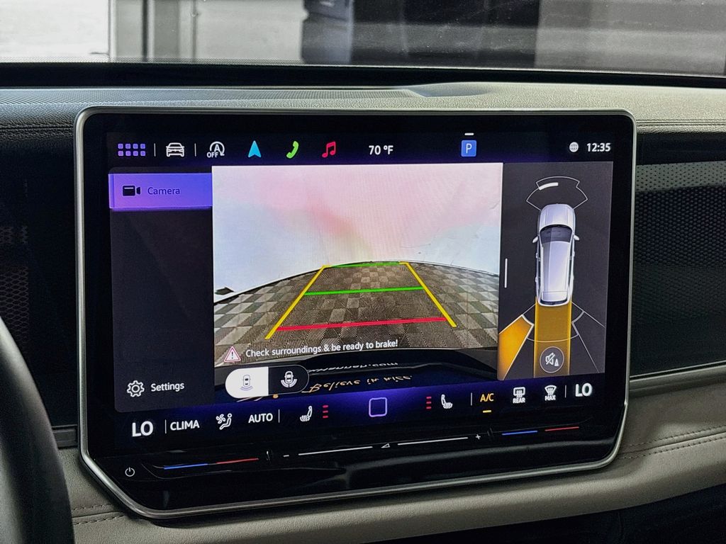 2025 Volkswagen Tiguan 2.0T SE