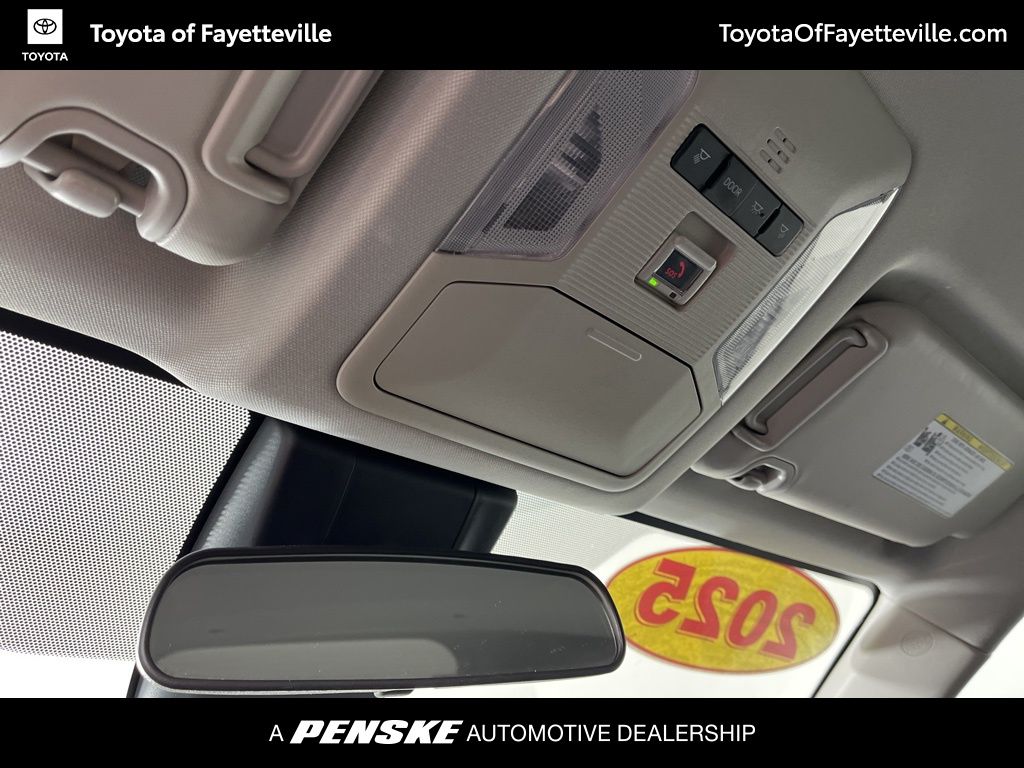 Thumbnail: 2025 Toyota RAV4 - 27