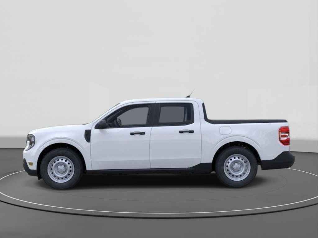 New 2026 Ford Maverick XL 4D Crew Cab
