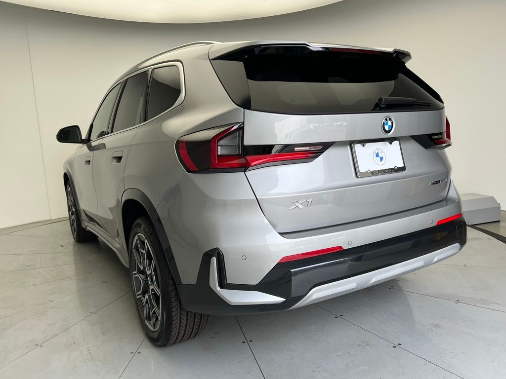 Thumbnail: 2026 BMW X1 - 4