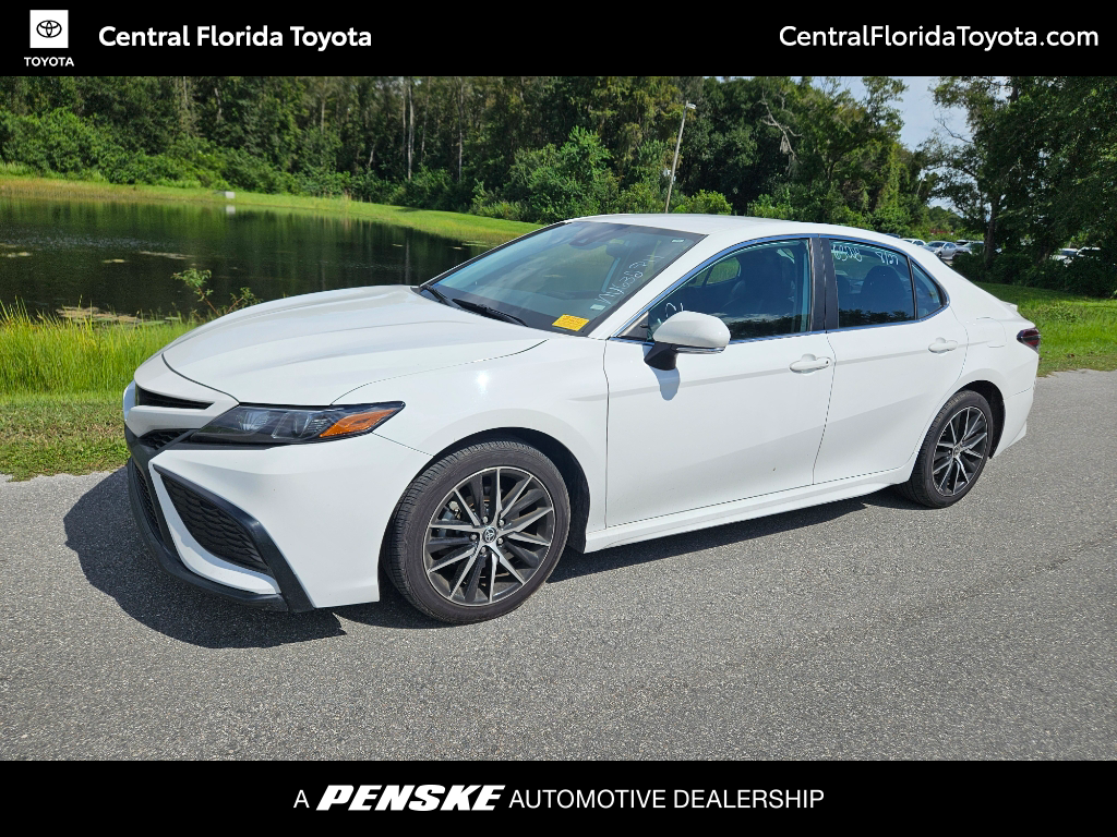 2022 Toyota Camry SE -
                Orlando, FL