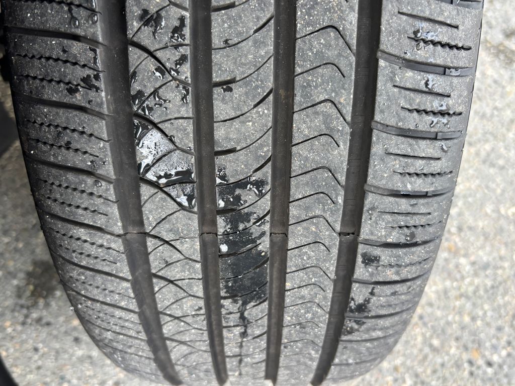 Thumbnail: 2022 Volkswagen Golf - 31