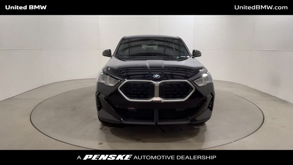 2025 BMW X2 xDrive28i 3