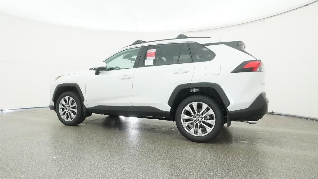 Thumbnail: 2025 Toyota RAV4 - 5