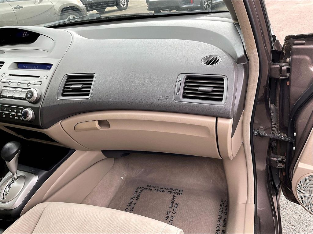 2010 Honda Civic — photo 12