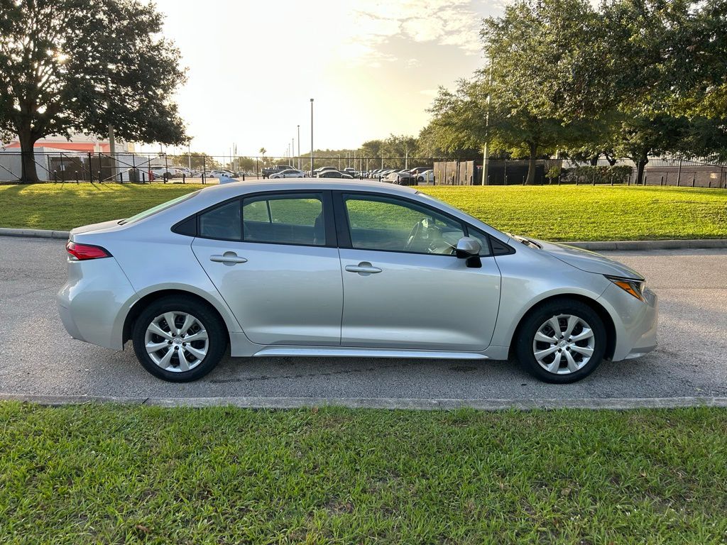 Thumbnail: 2023 Toyota Corolla - 6