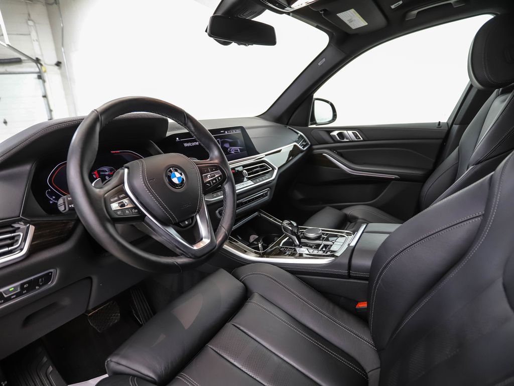 Thumbnail: 2020 BMW X5 - 10