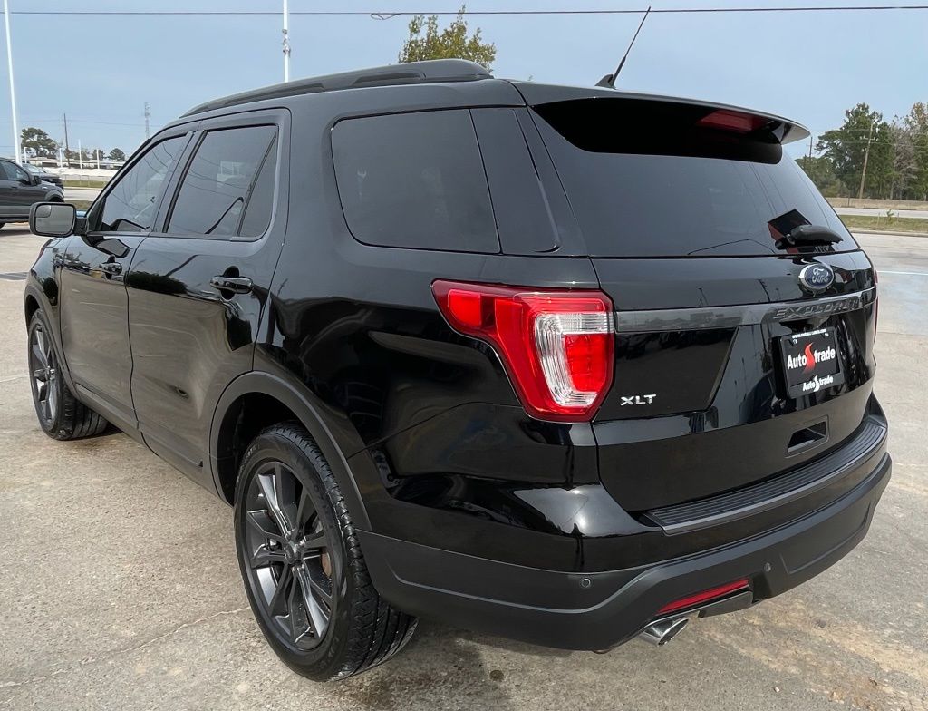 2018 Ford Explorer XLT Black at Autostrade
