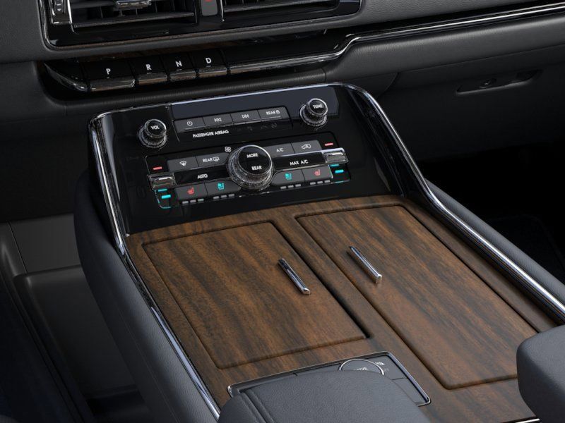 2024 Lincoln Navigator Reserve photo