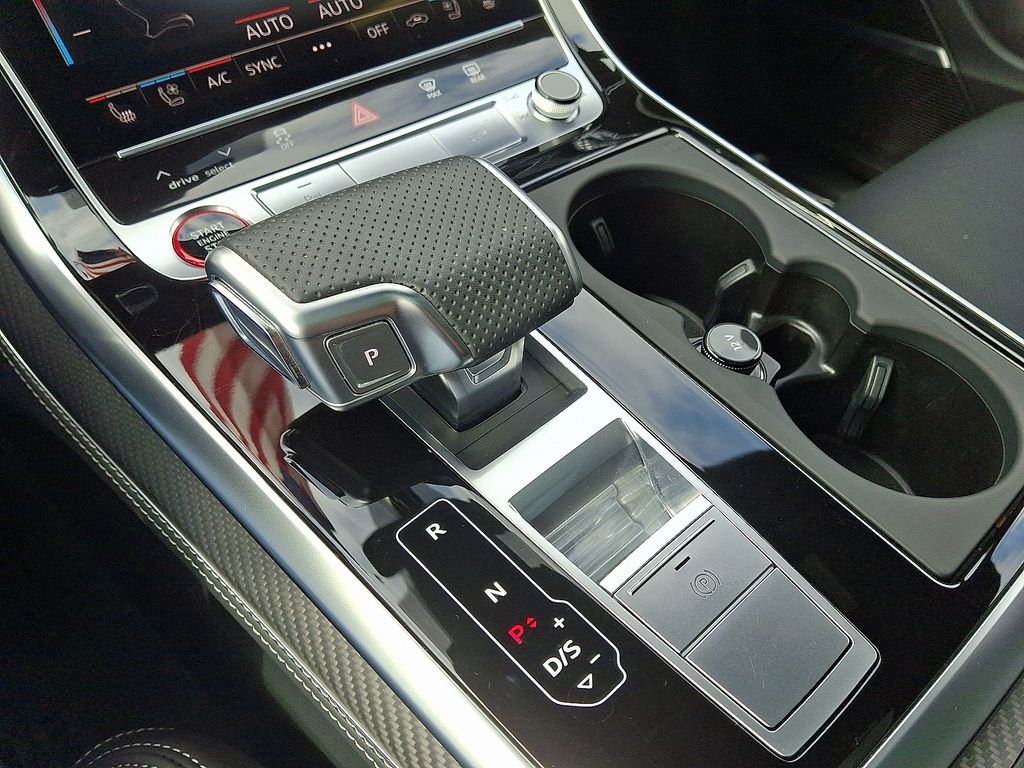 Thumbnail: 2025 Audi SQ7 - 15