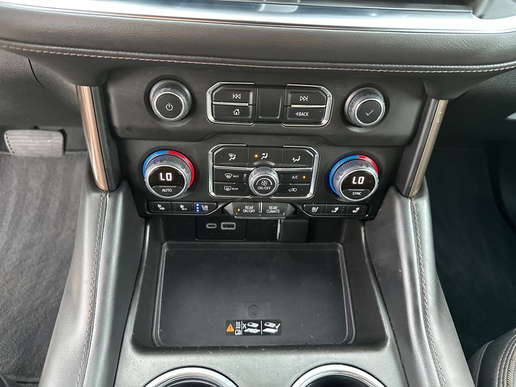 Used Car 2023 Chevrolet Suburban  High Country For Sale Under $70,000 In Austin, Texas