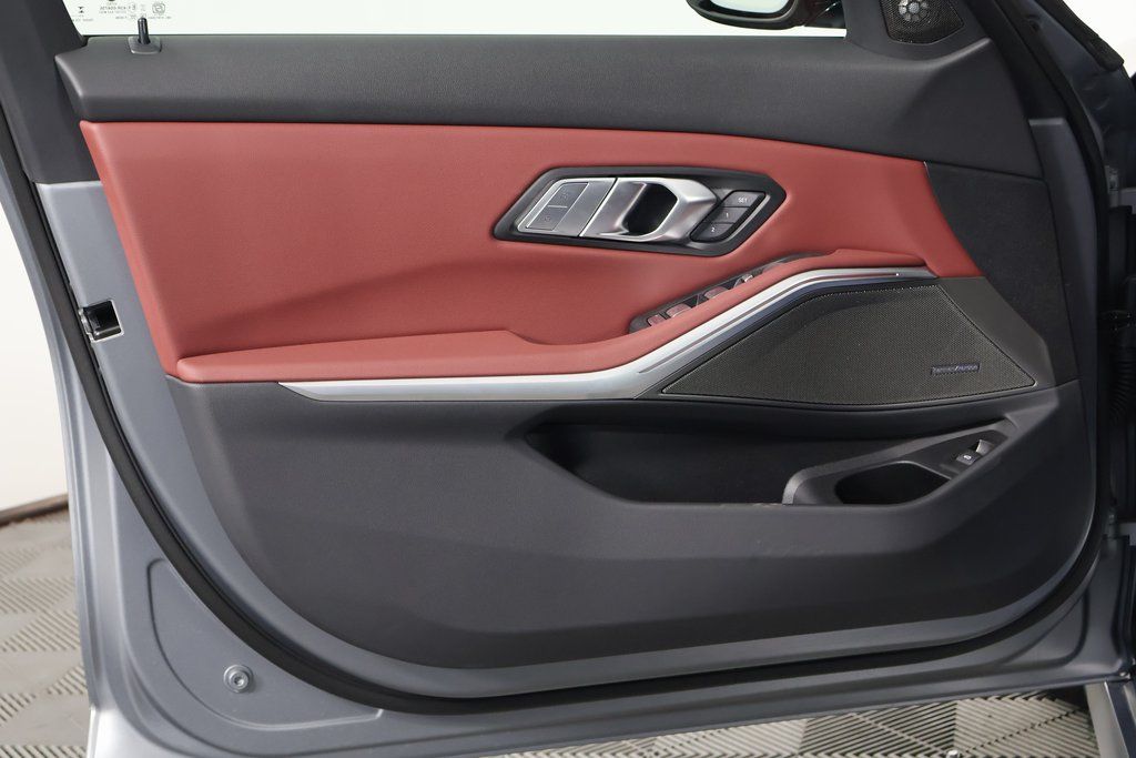 Thumbnail: 2026 BMW 3 Series - 7