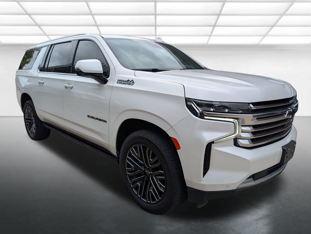 White (Iridescent Pearl Tricoat) 2023 Chevrolet Suburban High Country 4WD SUV / Crossover Four-Wheel Drive 