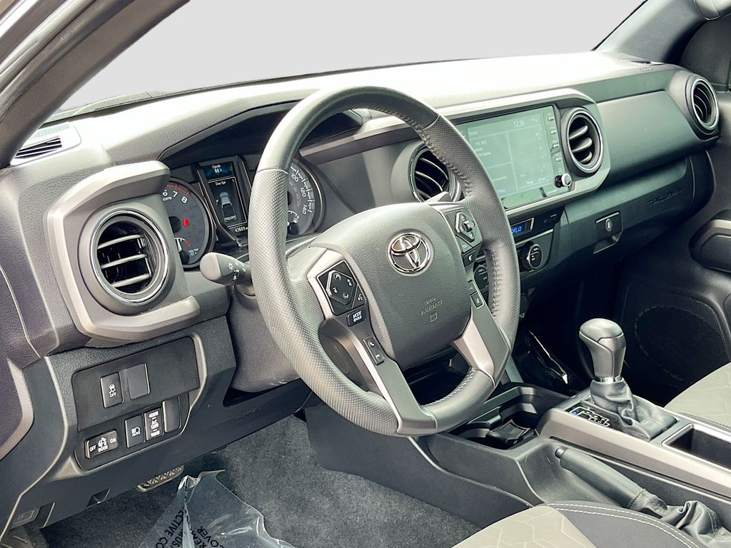 2022 Toyota Tacoma TRD Sport - 8