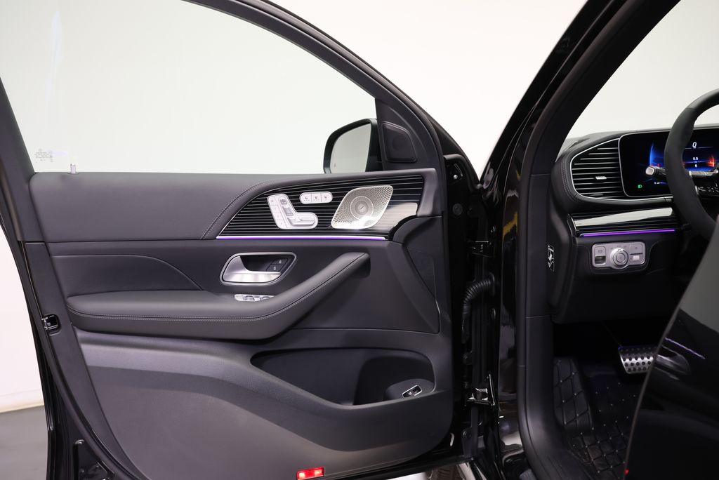 Thumbnail: 2026 Mercedes-Benz GLE - 32