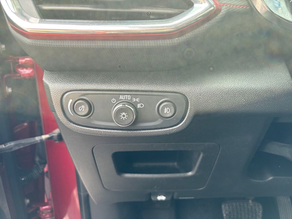 2021 Chevrolet TrailBlazer RS Black at Auto Express Mitsubishi