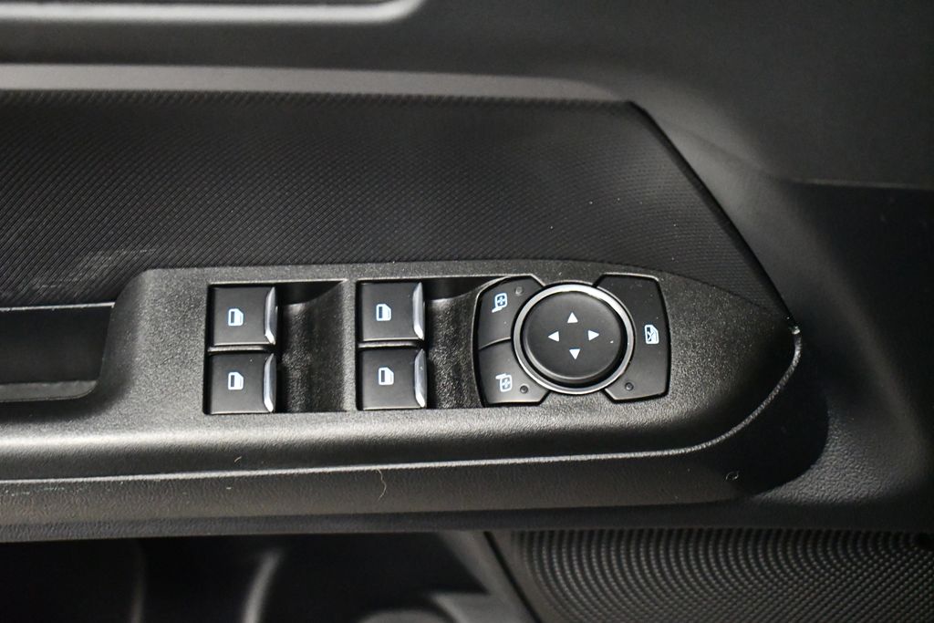 Thumbnail: 2023 Ford Bronco Sport - 16