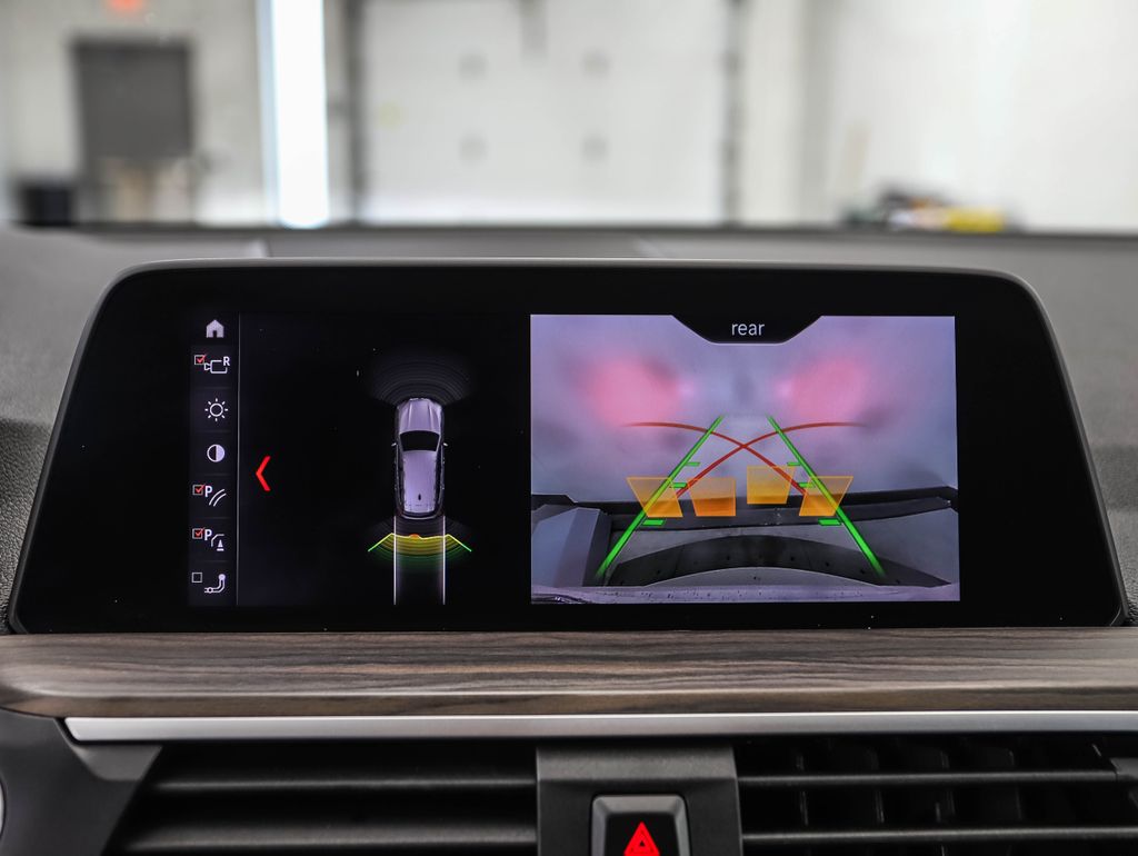 Thumbnail: 2021 BMW X3 - 18