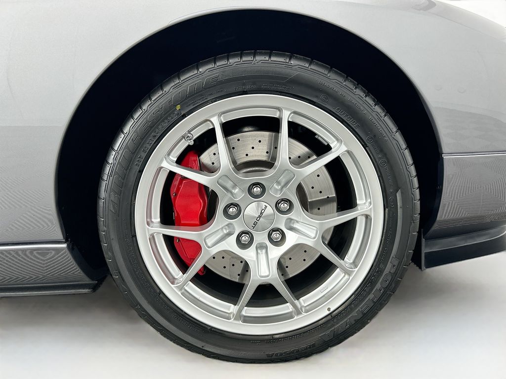 Thumbnail: 2006 Ford GT - 25