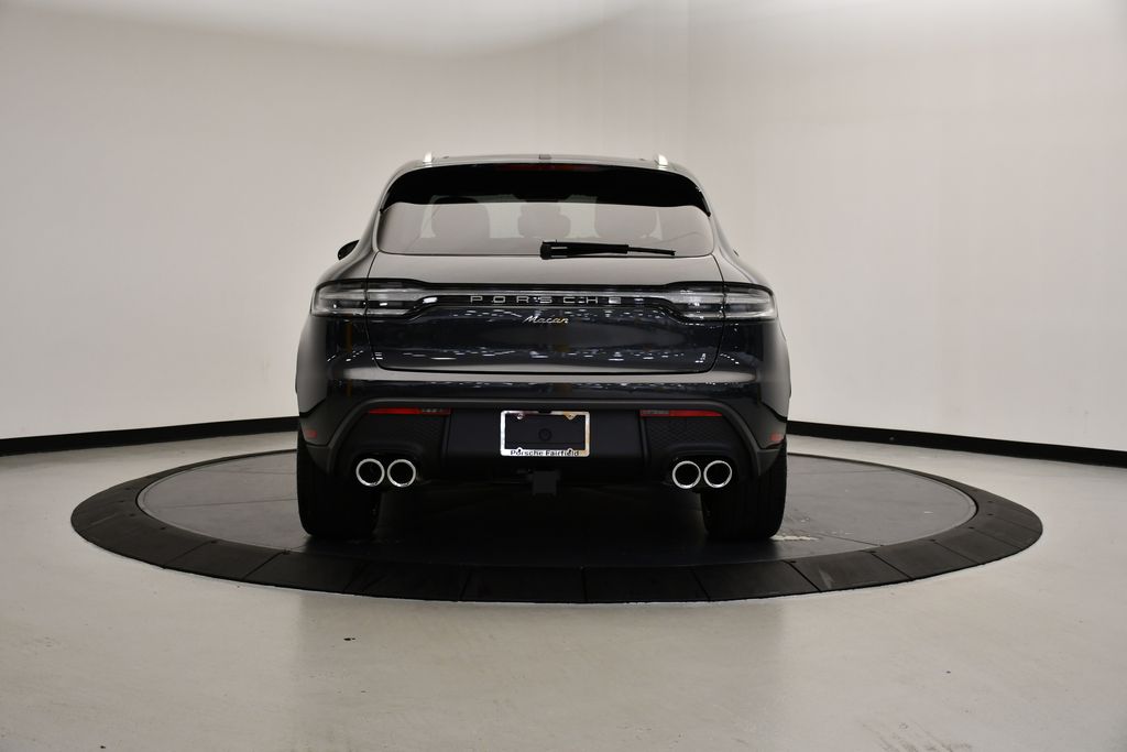 Thumbnail: 2025 Porsche Macan - 6
