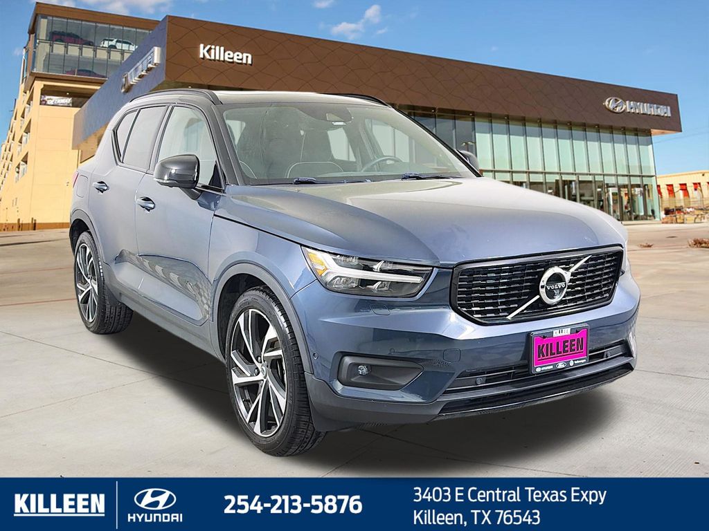 Denim Blue Metallic 2022 Volvo XC40 T5 R-Design AWD SUV / Crossover All-Wheel Drive Automatic