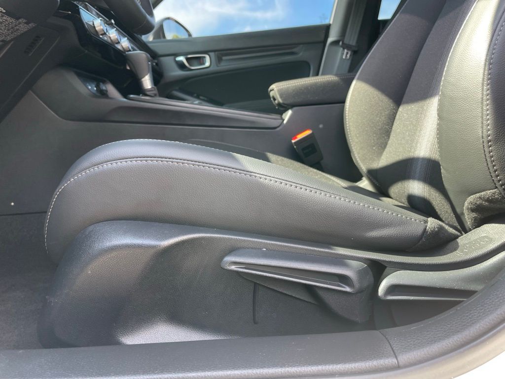 Thumbnail: 2025 Honda Civic - 24