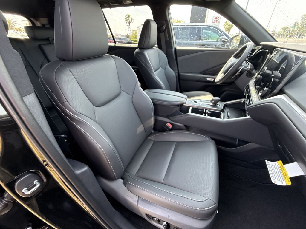 Thumbnail: 2026 Lexus TX - 16