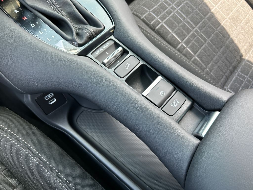 Thumbnail: 2026 Honda HR-V - 31