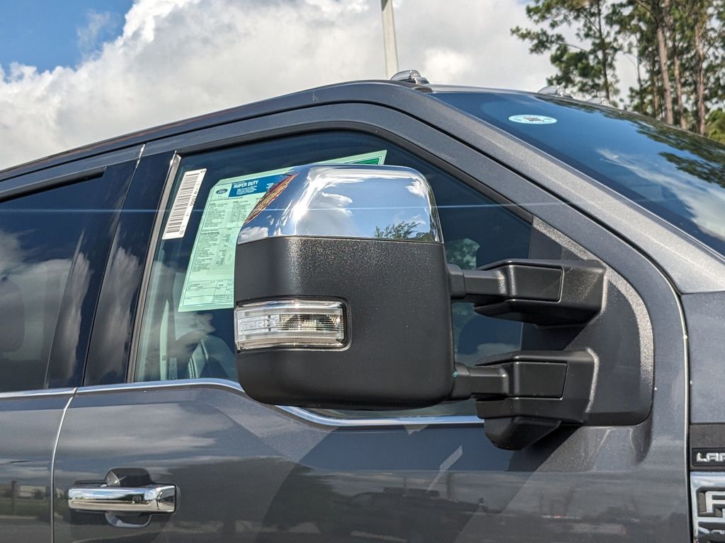 2025 Ford F-250 Super Duty Lariat