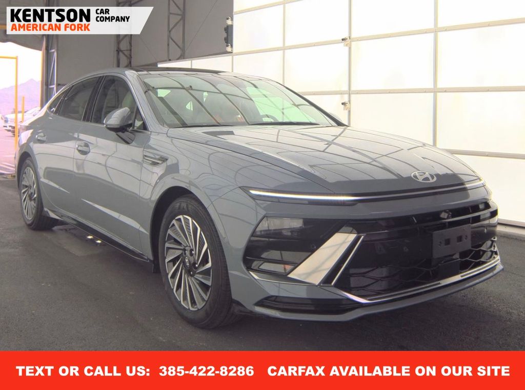 2025 Hyundai Sonata Hybrid Limited FWD