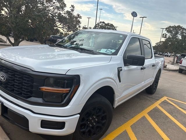 Oxford White 2025 Ford F-150 Pickup Truck 4X2 Automatic