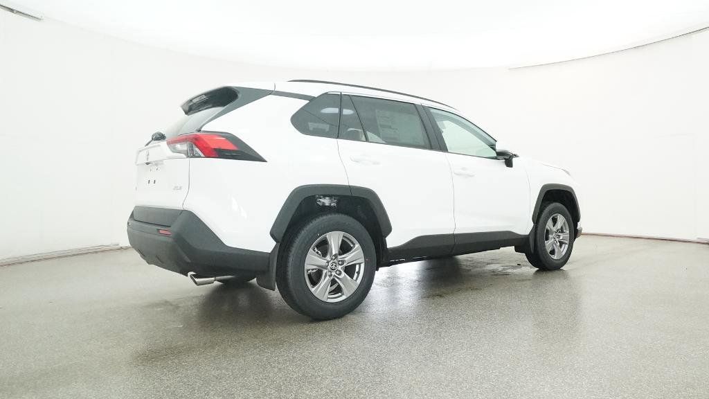Thumbnail: 2025 Toyota RAV4 - 4